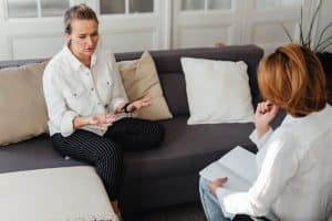 Tampa Trauma Recovery Counseling pexels karolina grabowska 6255626 300x200